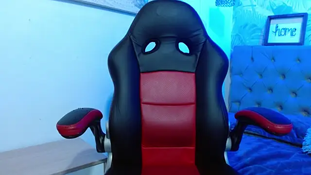 violletha online show from 10/16/25, 12:39