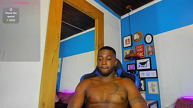 Snapshot of Drake_Nassir4 chatting on 03/11/25, 12:22 Drake Nassir4 online show from 03/11/25, 12:22