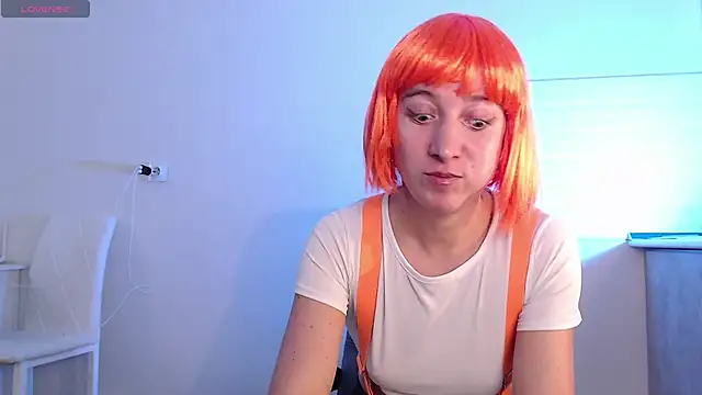 Snapshot of Eva_Hailey_ chatting on 09/15/25, 04:23 Eva Hailey online show from 09/15/25, 04:23