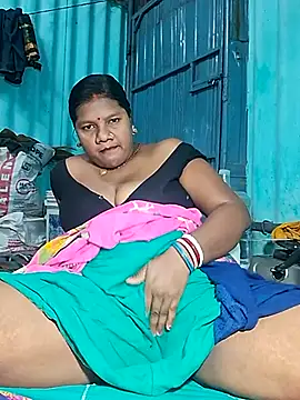 Snapshot of pujavinod chatting on 02/08/25, 05:39 pujavinod online show from 02/08/25, 05:39