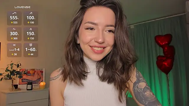 Oh My Dianee online show from 03/20/25, 07:47