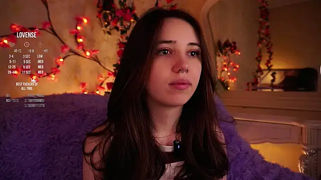 GillianDowdey online show from 11/04/25, 02:43