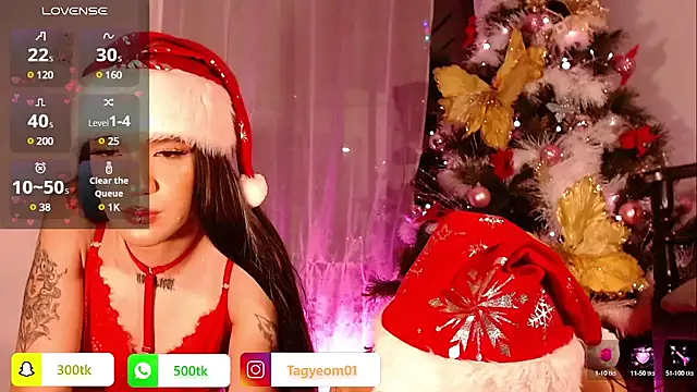 Snapshot of zarablare_ chatting on 12/15/24, 06:51 zarablare online show from 12/15/24, 06:51