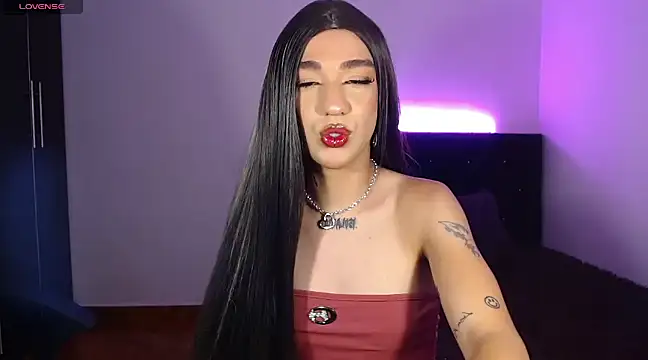 Snapshot of zarablare_ chatting on 01/02/25, 10:11 zarablare online show from 01/02/25, 10:11