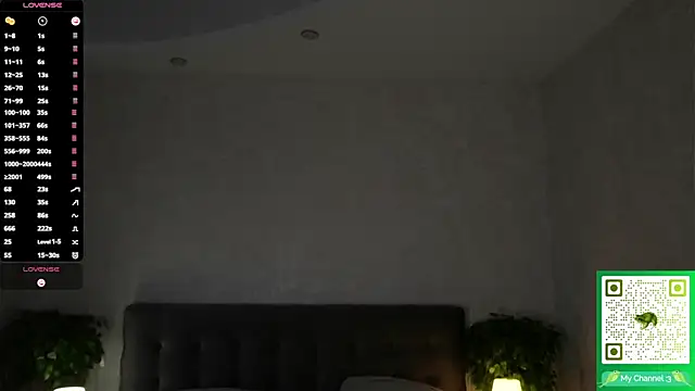 AislyEmbury online show from 11/14/25, 04:44