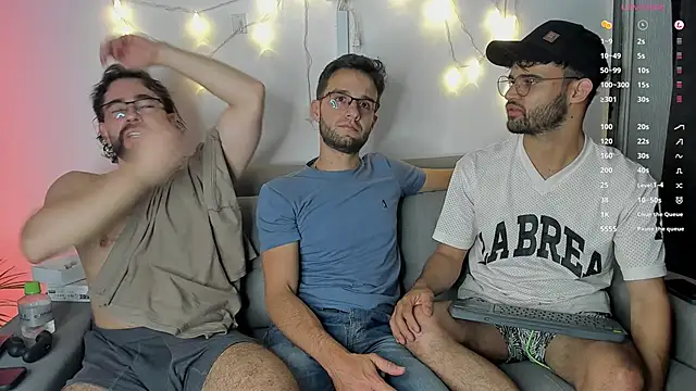 Snapshot of crisandrews chatting on 01/09/25, 03:36 crisandrews online show from 01/09/25, 03:36