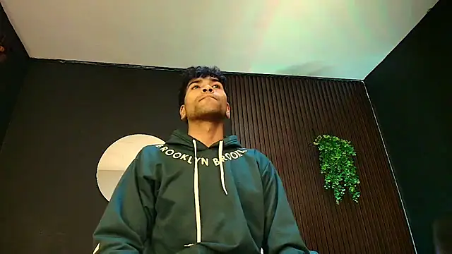 Aaron Jassell1 online show from 11/15/25, 02:53