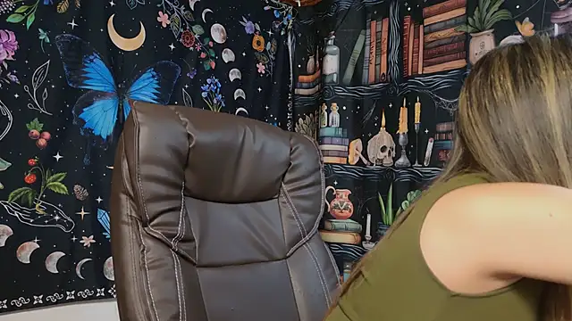 julietta   jackson online show from 12/12/24, 04:43