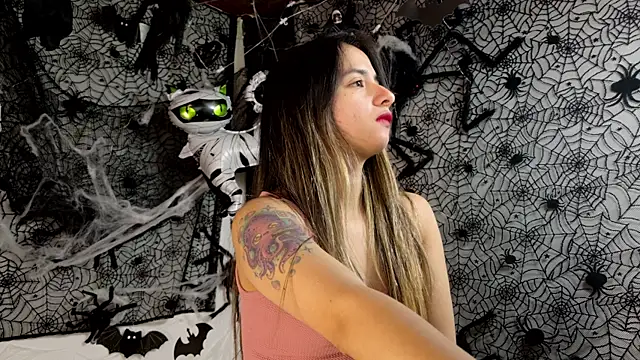 julietta   jackson online show from 10/23/25, 08:18