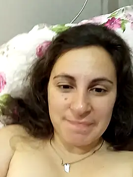 Snapshot of ShelaDiass chatting on 10/22/25, 12:22 ShelaDiass online show from 10/22/25, 12:22