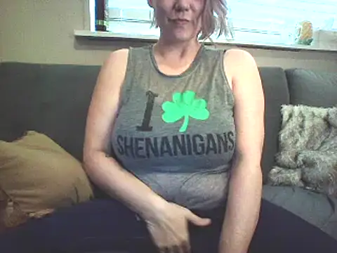 Snapshot of Big-Tits-McGee chatting on 03/14/25, 05:57 Big-Tits-McGee online show from 03/14/25, 05:57