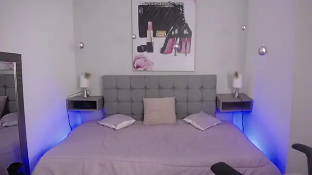 Violetta Suky online show from 01/11/25, 01:43