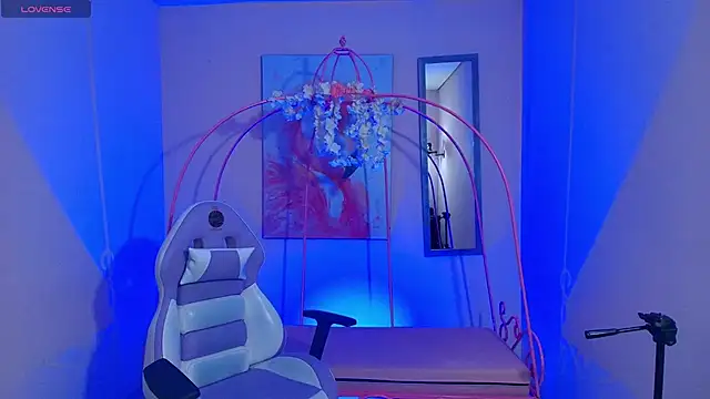 Violetta Suky online show from 02/21/25, 12:50