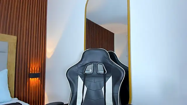 maroly 21 online show from 11/01/25, 12:18