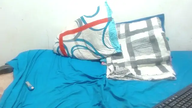 damian bottom bigcock online show from 10/25/25, 11:10