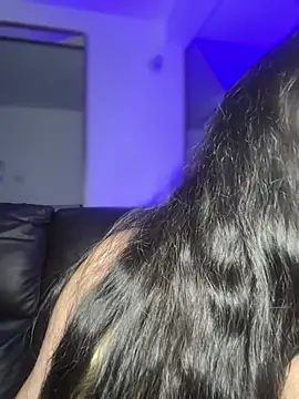 valentina jonnes1 online show from 03/23/25, 07:53