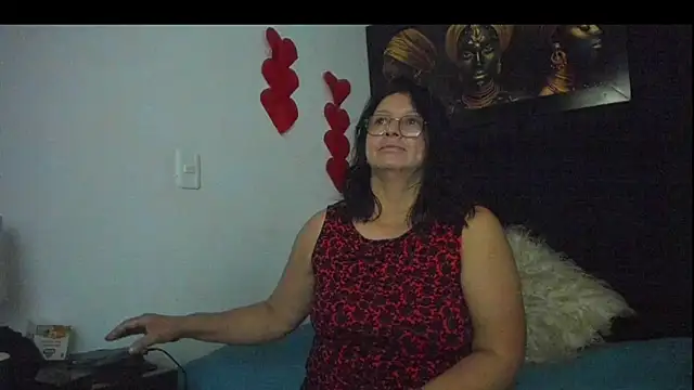 Snapshot of Evaaross_2345 chatting on 03/19/25, 10:33 Evaaross 2345 online show from 03/19/25, 10:33