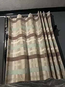 Snapshot of tugga28 chatting on 01/09/25, 07:42 tugga28 online show from 01/09/25, 07:42