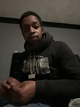 Snapshot of tugga28 chatting on 01/11/25, 11:13 tugga28 online show from 01/11/25, 11:13