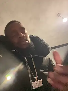 Snapshot of tugga28 chatting on 02/10/25, 09:47 tugga28 online show from 02/10/25, 09:47