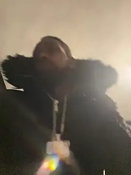 Snapshot of tugga28 chatting on 02/10/25, 05:41 tugga28 online show from 02/10/25, 05:41