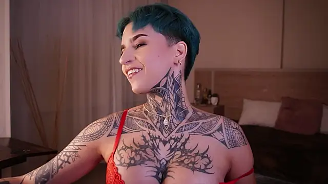 AliceShazaham  online show from 02/08/25, 06:12