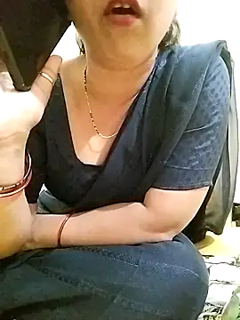 PayalSharmahot143 online show from 03/21/25, 12:28