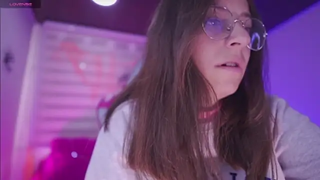 milly kenner online show from 10/29/25, 04:53