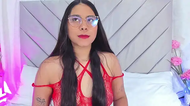 AnnaQueen  online show from 12/23/24, 07:30