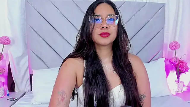 AnnaQueen  online show from 01/11/25, 04:14