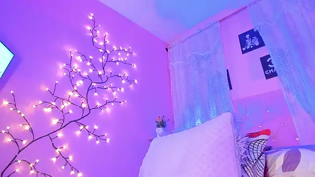 Dulce Girl  online show from 03/07/25, 05:08