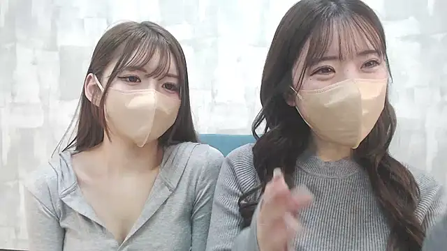 LOVE MOMO LOVE online show from 02/04/25, 11:38