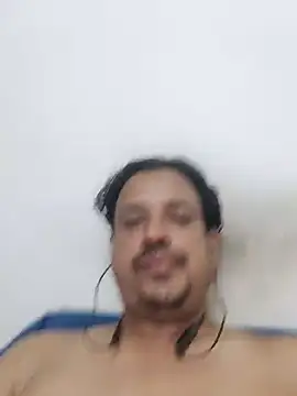 Snapshot of Raj1043 chatting on 01/02/25, 09:33 Raj1043 online show from 01/02/25, 09:33