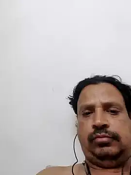 Snapshot of Raj1043 chatting on 01/17/25, 08:11 Raj1043 online show from 01/17/25, 08:11