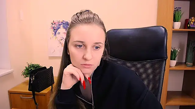 Snapshot of _Nicole_new chatting on 01/18/25, 03:16  Nicole new online show from 01/18/25, 03:16