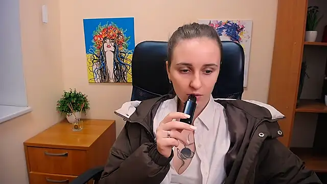 Snapshot of _Nicole_new chatting on 03/04/25, 01:38  Nicole new online show from 03/04/25, 01:38