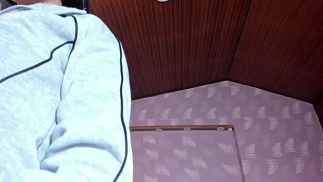 darling spoiled online show from 11/09/25, 12:42