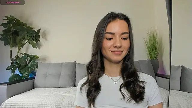 NicoleLuv online show from 12/02/24, 07:27