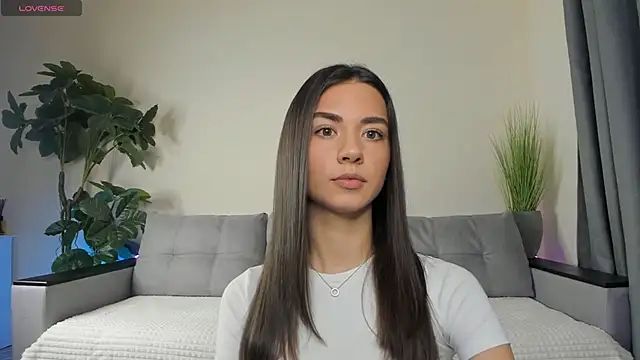 NicoleLuv online show from 12/05/24, 01:06