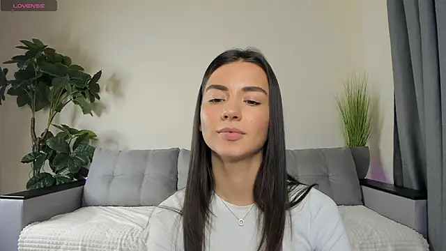 NicoleLuv online show from 12/08/24, 07:11