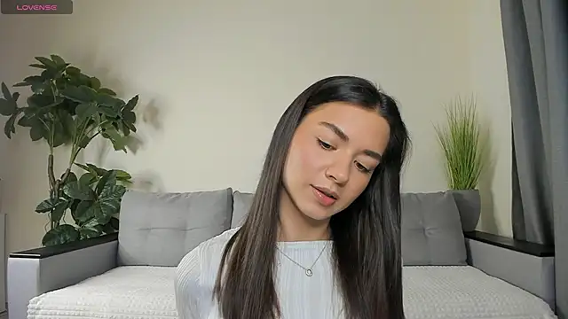 NicoleLuv online show from 12/22/24, 01:11