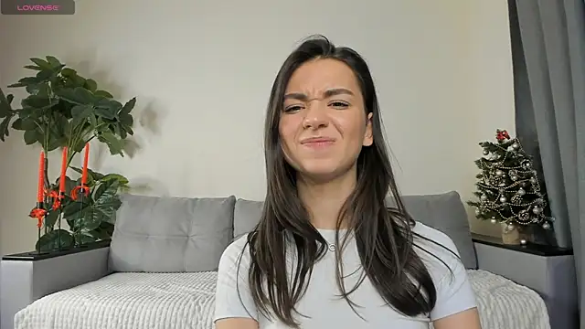 NicoleLuv online show from 12/29/24, 07:11