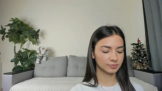 NicoleLuv online show from 01/03/25, 01:03