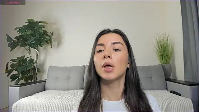 NicoleLuv online show from 01/09/25, 04:17