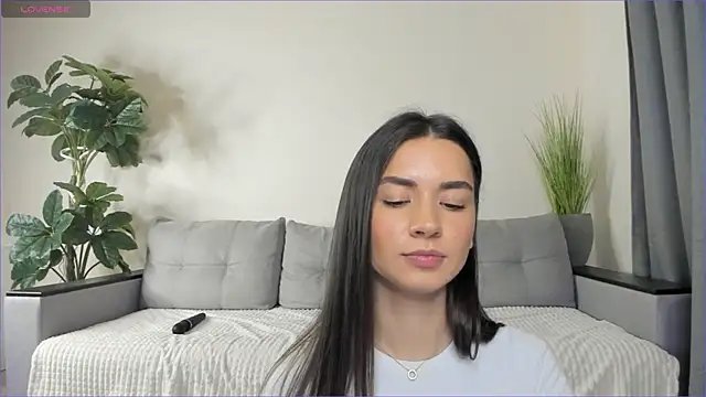 NicoleLuv online show from 01/16/25, 04:07