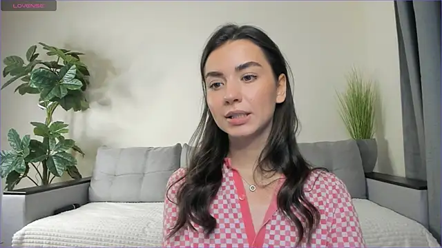 NicoleLuv online show from 02/03/25, 04:10