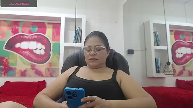 sexy lady 0 online show from 11/07/25, 11:43