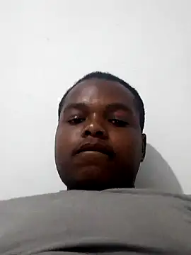 Snapshot of Tungela chatting on 02/17/25, 08:04 Tungela online show from 02/17/25, 08:04