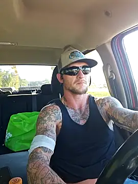 jtw14 online show from 10/21/25, 09:04