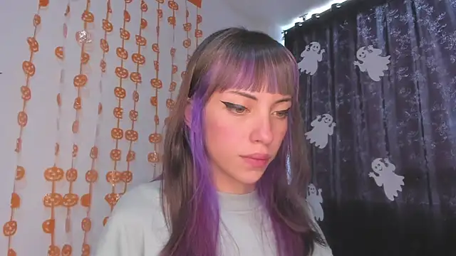 MiaGoth  online show from 10/19/25, 02:40